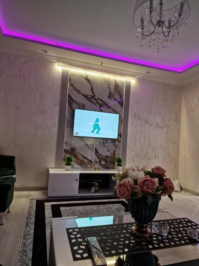 At Mirror Apartment Vozdivac